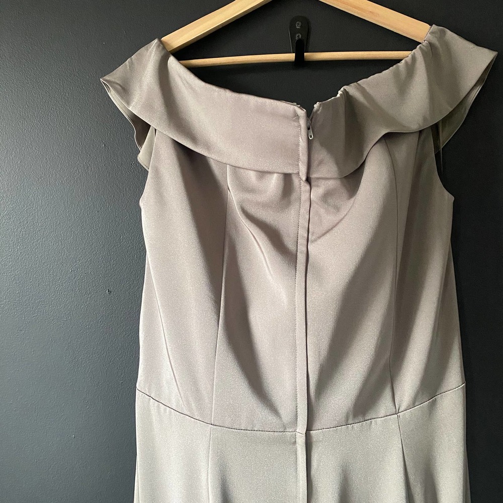 La Femme Surplice Off the Shoulder Column Gown NEW Sz 16 - Picture 10 of 15